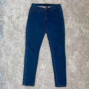Forever 21 skinny jeans size small